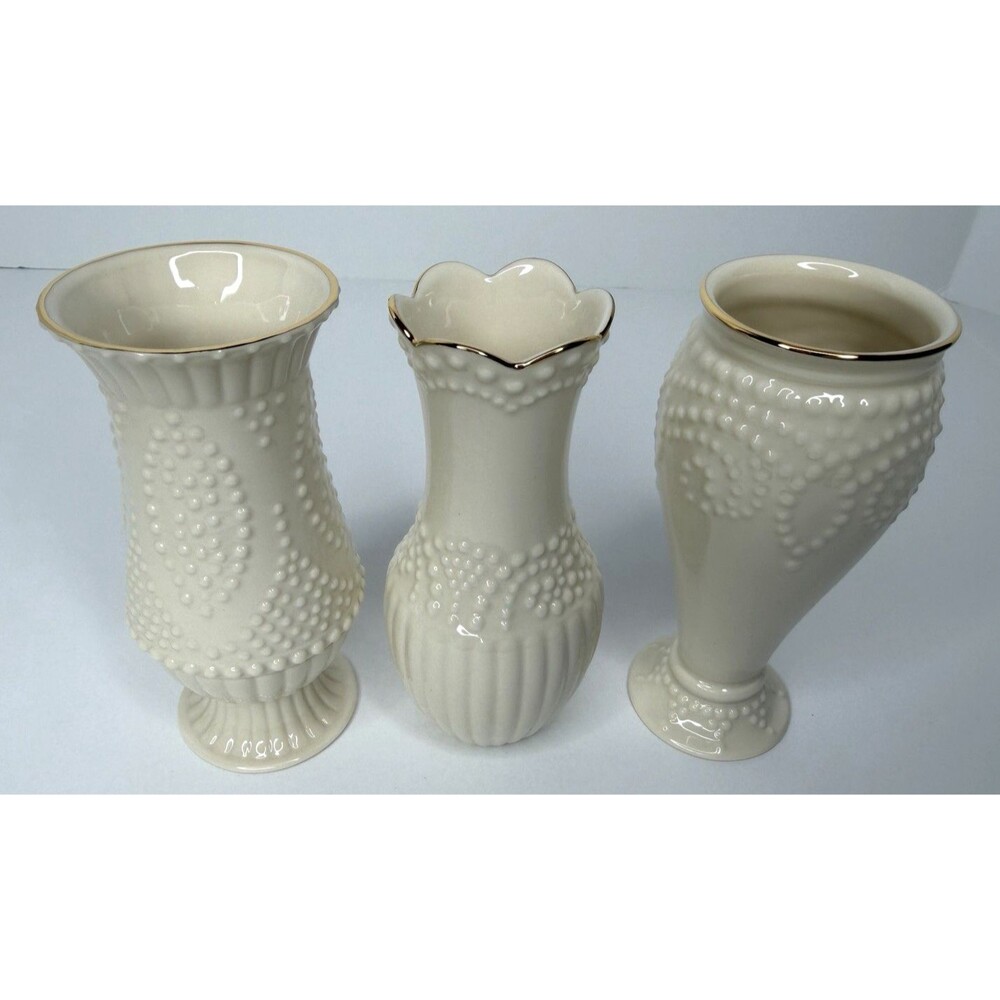 Lenox Hobnail Beaded Bud Vases with Gold Rim 5", set of 3, with Box - Picture 3 of 14
